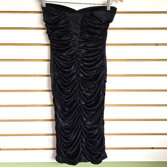 Ruby Rox Vintage Strapless Black Dress - Picture 3 of 6